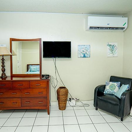 Welcome To Stunning Ocean Views At Studio 503 モンテゴ・ベイ エクステリア 写真