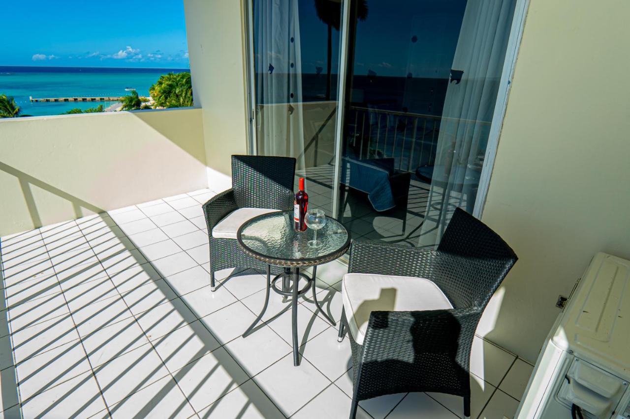 Welcome To Stunning Ocean Views At Studio 503 モンテゴ・ベイ エクステリア 写真