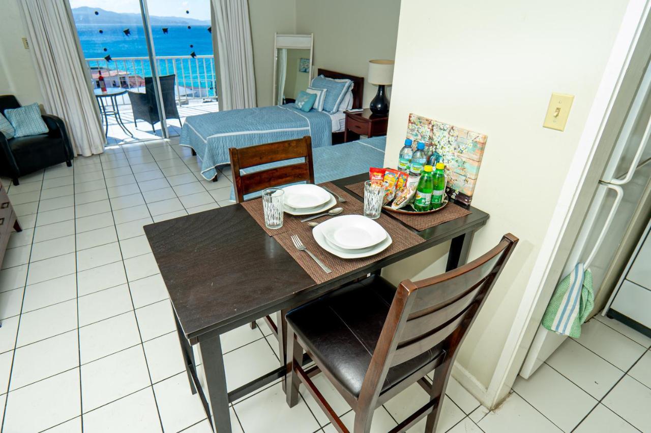 Welcome To Stunning Ocean Views At Studio 503 モンテゴ・ベイ エクステリア 写真